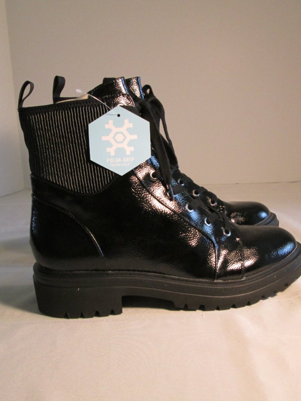 Kenneth Cole NY Rhode Light Lace Up Lug Sole Boots NIB Sz 9.5 - Picture 8 of 12